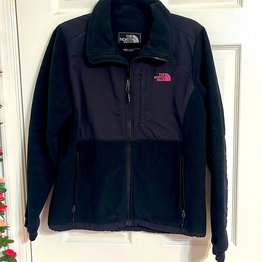 Black north face jacket pink logo